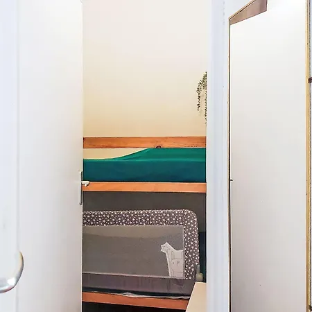 Albatros By Interhome