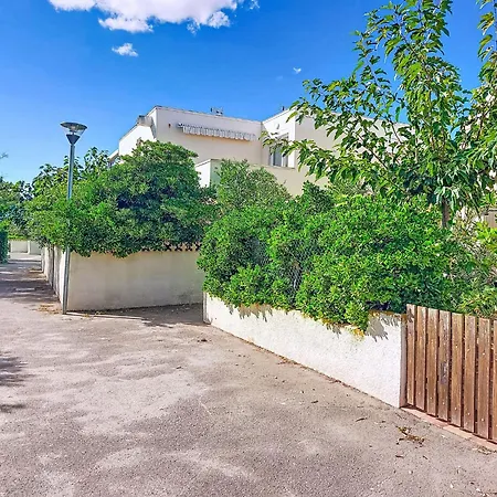 Apartment Albatros By Interhome